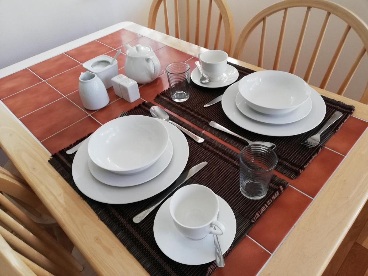 Bed and Breakfast Two Eggs Кенмар Экстерьер фото